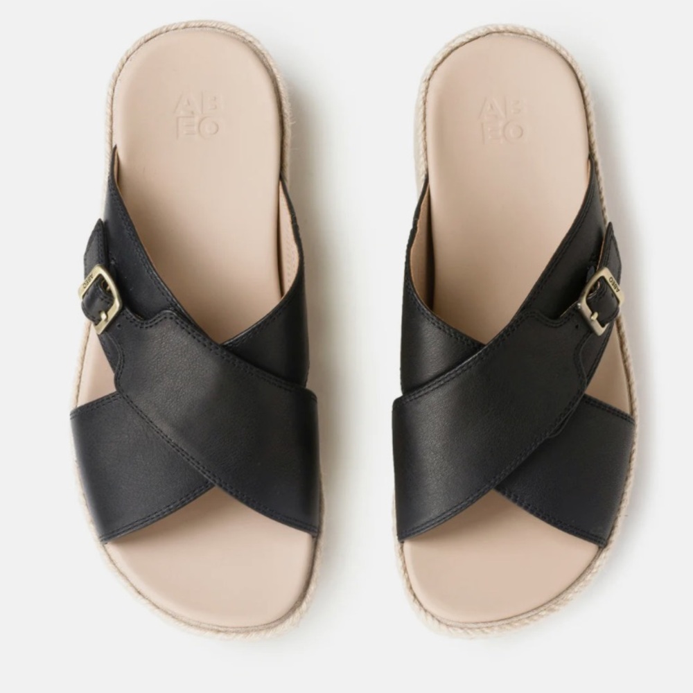 ☀️NEW IN BOX ABEO Solstice Cross Slide
Metatarsal. Size: 7.5 - Picture 2 of 15
